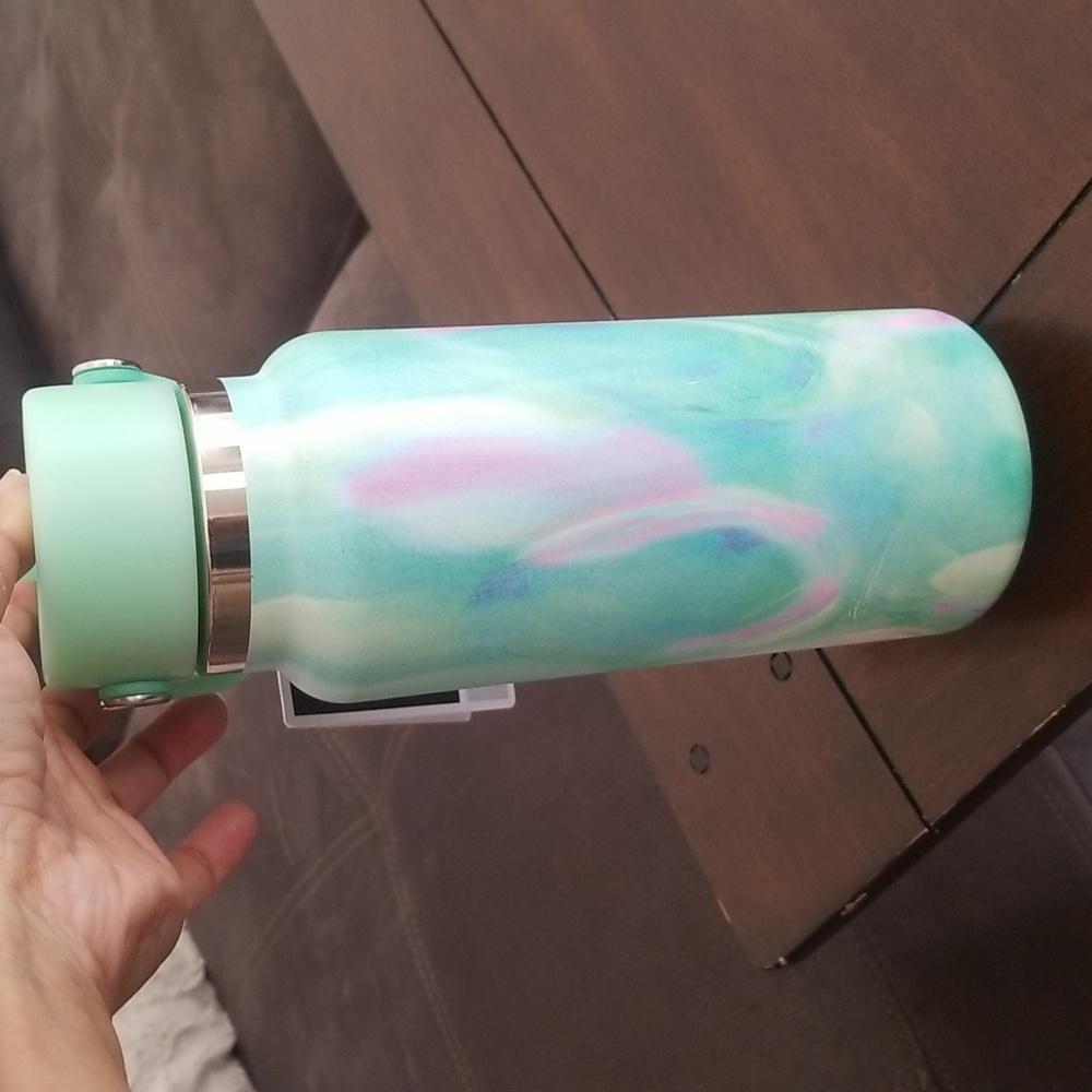 Hydro Flask 32 OZ JELLY GREEN Insulated Tumbler Not Available Anywhere Anymore! - Picture 5 of 5